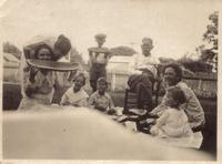 Bigmud and Jewell (on the left) with the Stoeckers